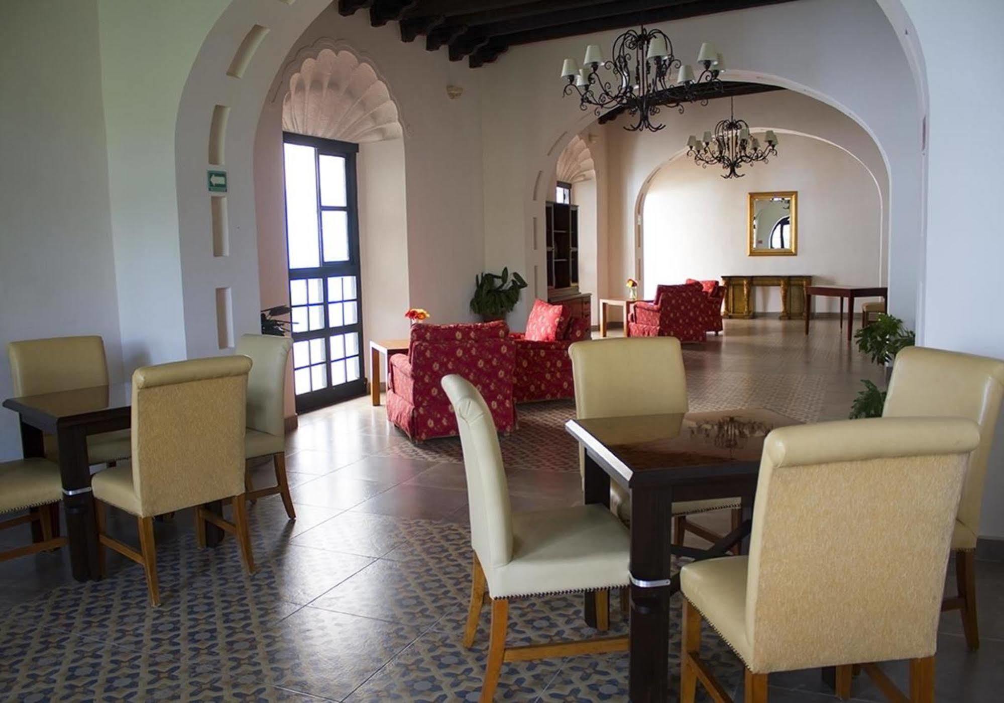 פואבלה Mision Grand Ex Hacienda De Chautla מראה חיצוני תמונה